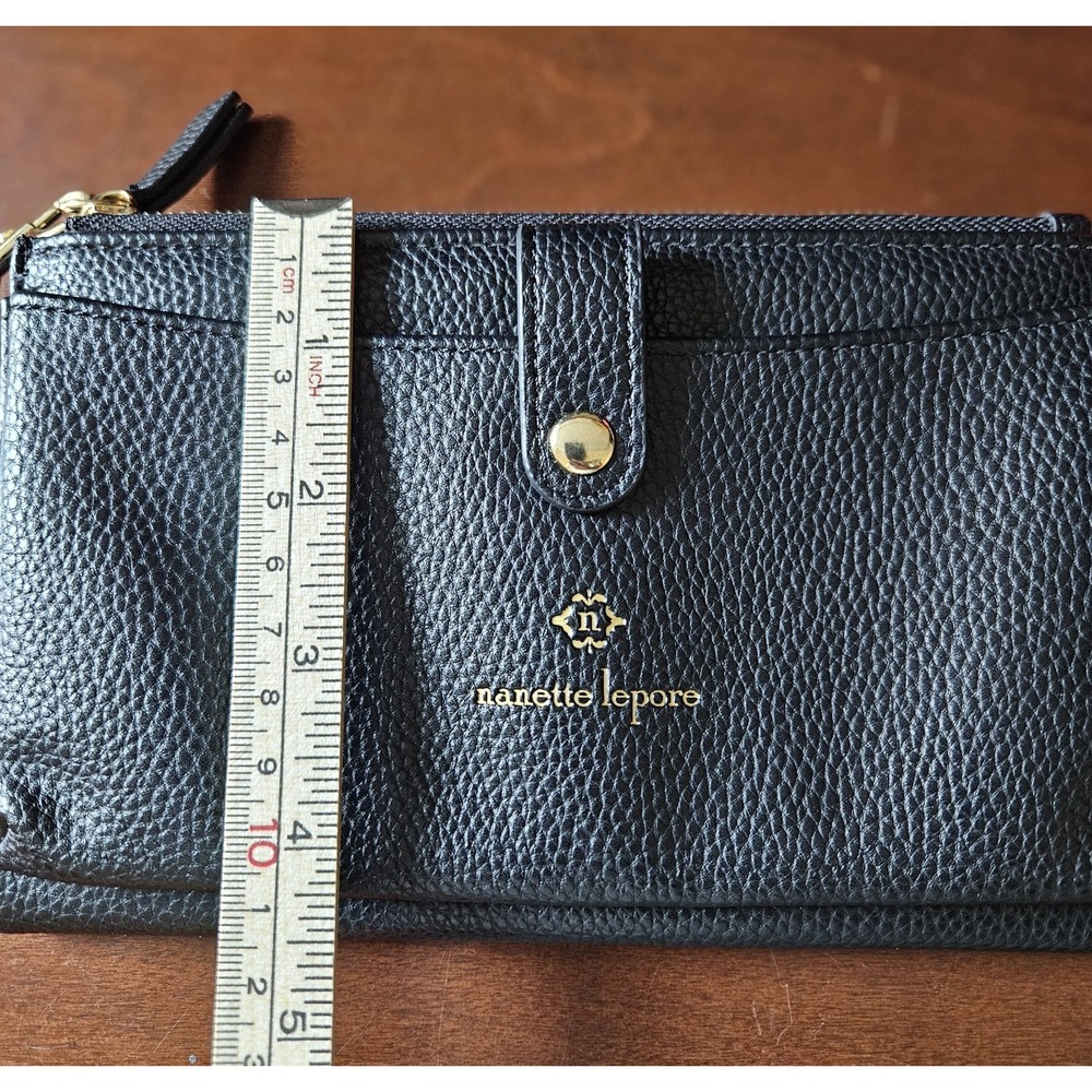 Nanette Lepore Black Pebbled Wristlet Wallet Clutch Zip Around‎ Card Holder - Picture 6 of 7